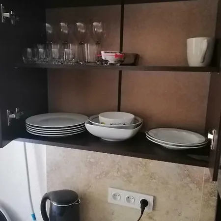 Вулиця Лейтенанта Шмидта Apartment *