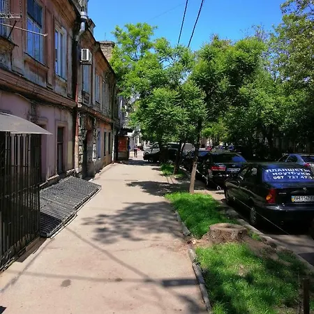 Вулиця Лейтенанта Шмидта Odesa